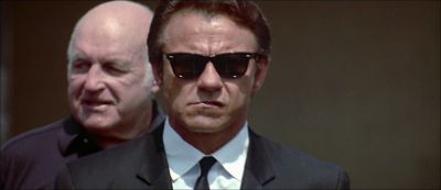 Still from Reservoir Dogs (1992) that has been tagged with: medium close-up
