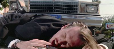 Still from Reservoir Dogs (1992) that has been tagged with: low-angle