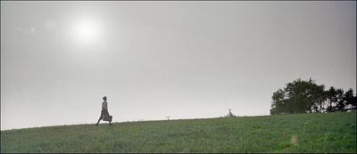 Still from Road To Perdition (2002) that has been tagged with: 355f3b & wide shot & day & clean single