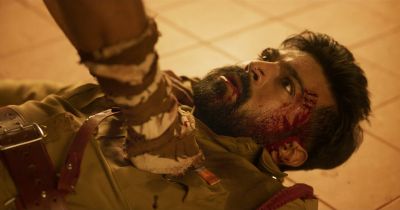 Still from RRR (2022) that has been tagged with: 714214 & fight