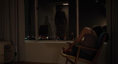 Still from Ruby Sparks (2012) that has been tagged with: 4f404c & interior & wide shot & night