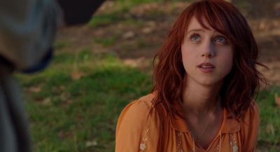 Still from Ruby Sparks (2012) that has been tagged with: day & over-the-shoulder & exterior & medium shot