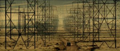 Still from Se7en (1995) that has been tagged with: power line
