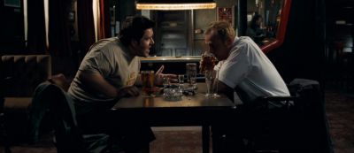 Still from Shaun Of The Dead (2004) that has been tagged with: bar & night