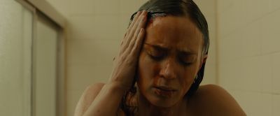 Still from Sicario (2015) that has been tagged with: 644220 & close-up & bathroom & shower
