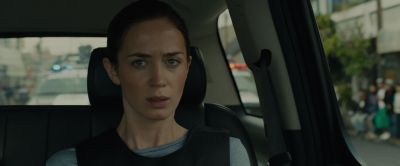 Still from Sicario (2015) that has been tagged with: 005740