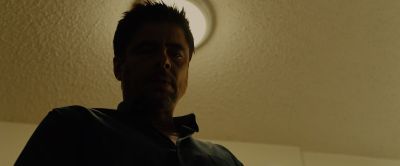 Still from Sicario (2015) that has been tagged with: 644220