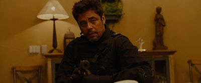 Still from Sicario (2015) that has been tagged with: deb887