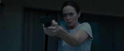Still from Sicario (2015) that has been tagged with: gun & balcony