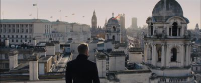Still from Skyfall (2012) that has been tagged with: over-the-shoulder & london