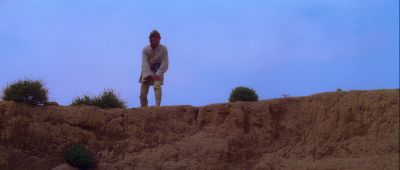 Still from Star Wars: A New Hope (1977) that has been tagged with: 8979c3