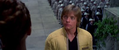 Still from Star Wars: A New Hope (1977) that has been tagged with: 5a2720