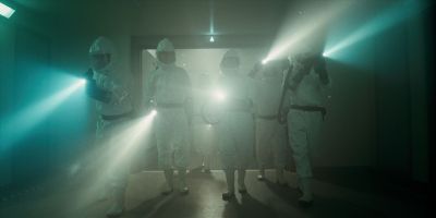 Still from TV Show: Netflix — "Stranger Things: Season 1 - Episode 1" that has been tagged with: 465945