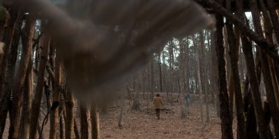 Still from TV Show: Netflix — "Stranger Things: Season 1 - Episode 1" that has been tagged with: 674846