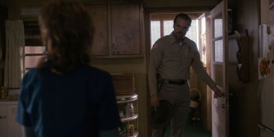Still from TV Show: Netflix — "Stranger Things: Season 1 - Episode 1" that has been tagged with: 977553