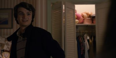 Still from TV Show: Netflix — "Stranger Things: Season 1 - Episode 1" that has been tagged with: 826745