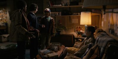 Still from TV Show: Netflix — "Stranger Things: Season 1 - Episode 2" that has been tagged with: 977553