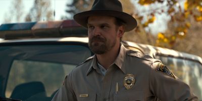 Still from TV Show: Netflix — "Stranger Things: Season 1 - Episode 2" that has been tagged with: ffc20a