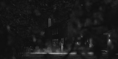 Still from TV Show: Netflix — "Stranger Things: Season 1 - Episode 2" that has been tagged with: cfcfc4