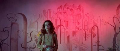 Still from Suspiria (1977) that has been tagged with: 915f6d & interior & night