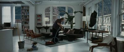 Still from Synecdoche, New York (2012) that has been tagged with: cleaning