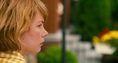 Still from Take This Waltz (2011) that has been tagged with: e6d00a & clean single & over-the-shoulder & day