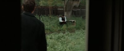 Still from The Assassination Of Jesse James By The Coward Robert Ford (2007) that has been tagged with: 414833 & medium wide & over-the-shoulder