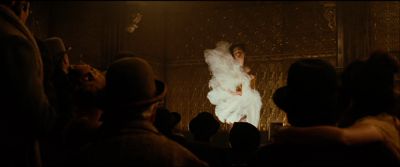 Still from The Assassination Of Jesse James By The Coward Robert Ford (2007) that has been tagged with: stage