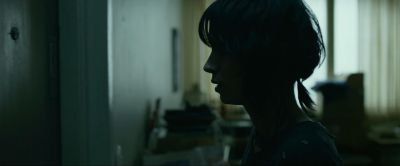 Still from The Girl with the Dragon Tattoo (2011) that has been tagged with: interior & medium close-up & day
