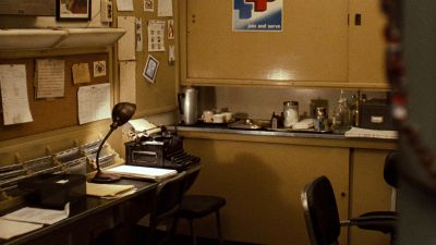 Still from The Godfather (1972) that has been tagged with: desk lamp