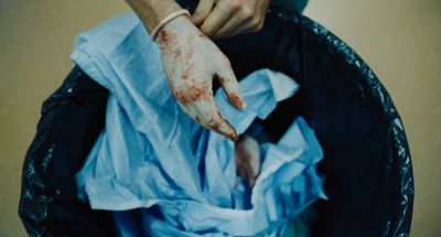 Still from The Killing of a Sacred Deer (2017) that has been tagged with: hand & gloves