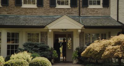 Still from The Killing of a Sacred Deer (2017) that has been tagged with: day & exterior & doorway & extreme wide & foyer