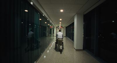 Still from The Killing of a Sacred Deer (2017) that has been tagged with: hospital & hallway