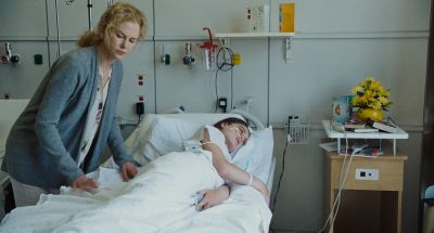 Still from The Killing of a Sacred Deer (2017) that has been tagged with: day & medium wide & iv