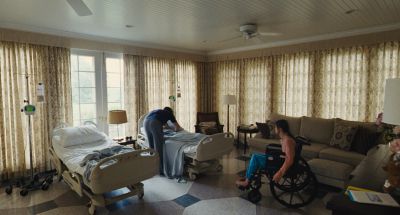 Still from The Killing of a Sacred Deer (2017) that has been tagged with: interior & wheelchair & extreme wide
