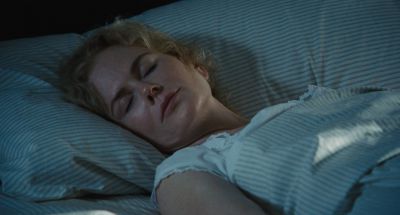 Still from The Killing of a Sacred Deer (2017) that has been tagged with: day & clean single & medium close-up & bed