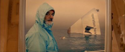 Still from The Life Aquatic with Steve Zissou (2004) that has been tagged with: medium shot