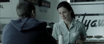 Still from The Machinist (2004) that has been tagged with: 92a3b0 & interior & diner & over-the-shoulder & restaurant