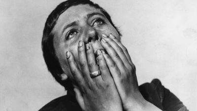 Still from The Passion of Joan of Arc (1928) that has been tagged with: close-up & high-angle & day