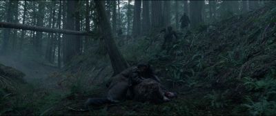 Still from The Revenant (2015) that has been tagged with: bear & group-shot