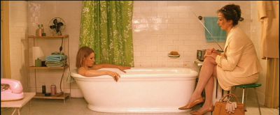 Still from The Royal Tenenbaums (2001) that has been tagged with: day & bathtub & wide shot