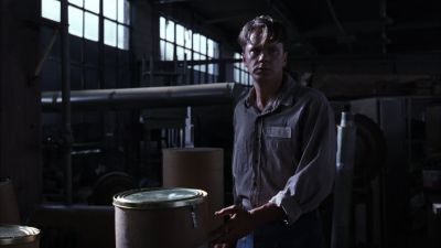 Still from The Shawshank Redemption (1994) that has been tagged with: 003052 & clean single & medium shot & day