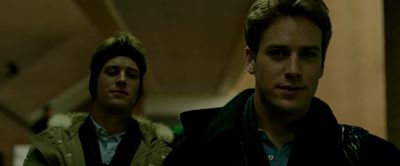 Still from The Social Network (2010) that has been tagged with: 006600 & medium shot & night
