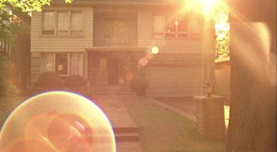 Still from The Virgin Suicides (1999) that has been tagged with: lens flare