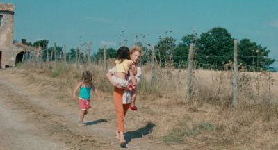 Still from The Wonders (2014) that has been tagged with: child & running