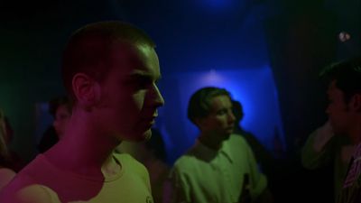 Still from Trainspotting (1996) that has been tagged with: 355f3b & two-shot & interior & night