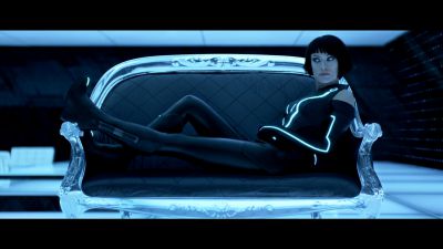 Still from TRON: Legacy (2010) that has been tagged with: interior
