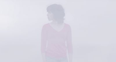 Still from Under The Skin (2013) that has been tagged with: fog & clean single